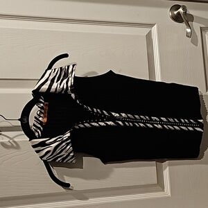 Belldini zip up shirt